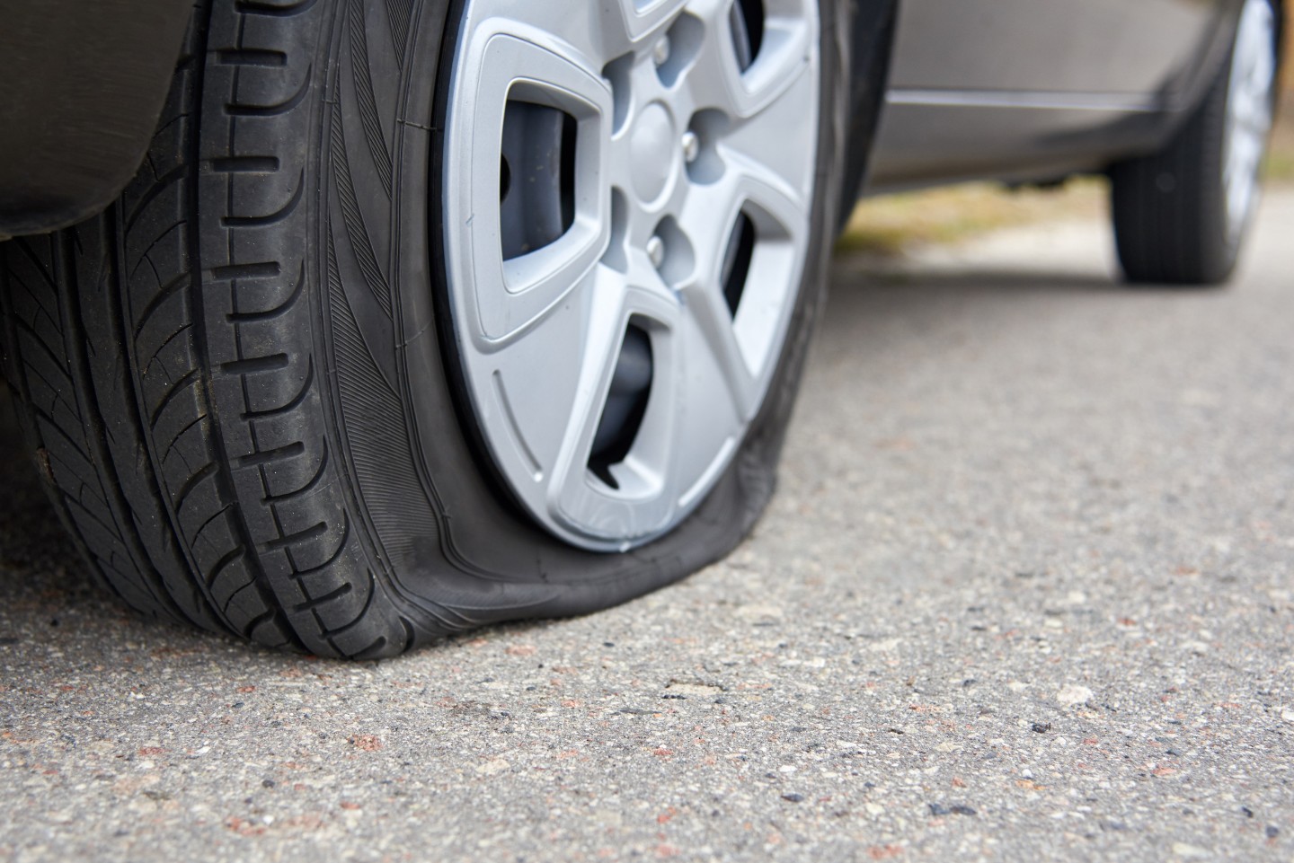 blowout and flat tire repair