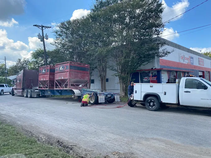18-Wheeler Roadside Services